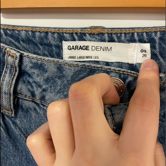 Wide leg jeans in medium wash from Garage - Picture 2 of 2